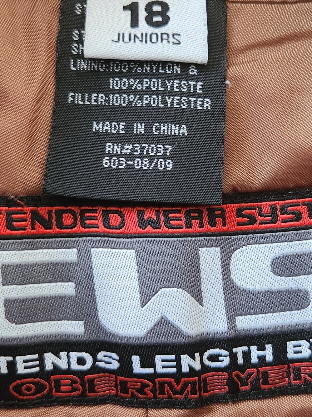 Obermeyer Cargo Snowboard Pants in Tan Juniors Size - Picture 3 of 3
